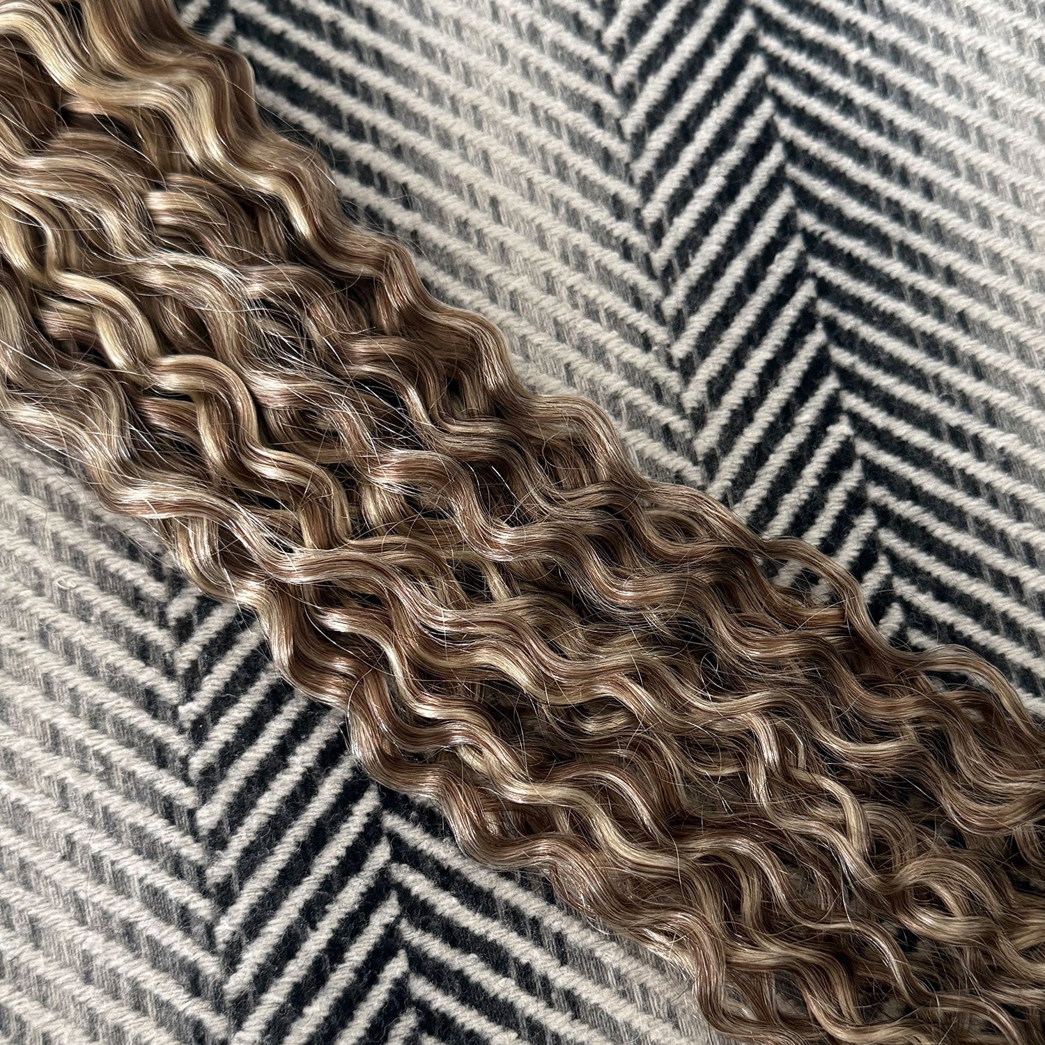 Curly Tape Hair Extensions 3B  #8a/60 Ash Brown & Platinum Blonde Highlights 20"