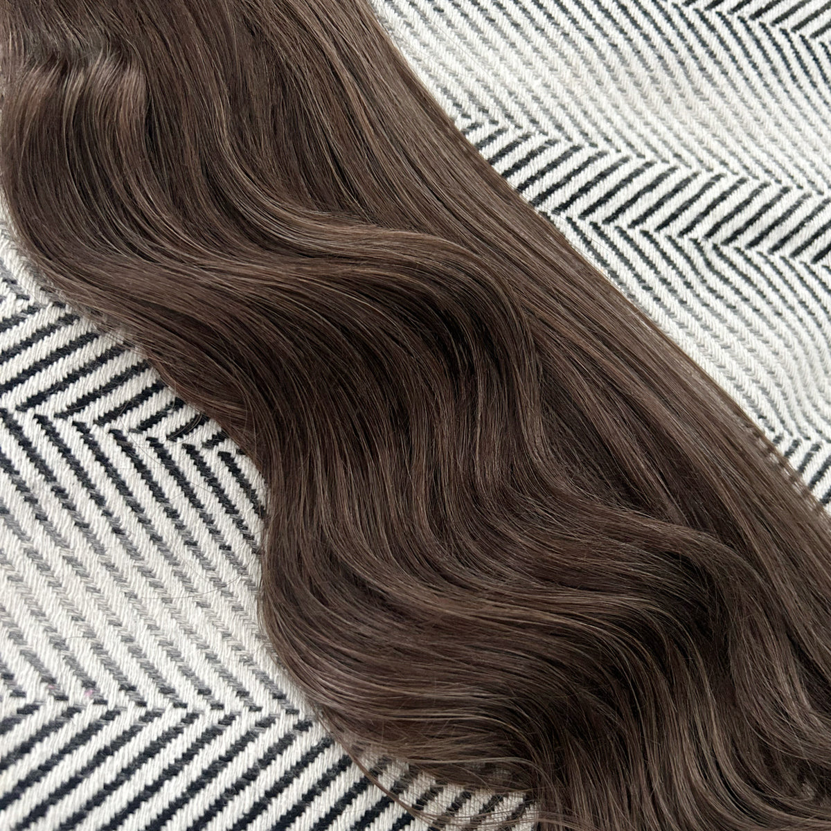 Flat Weft Hair Extensions #2c/8a Chocolate and Ash Brown Mix 22"