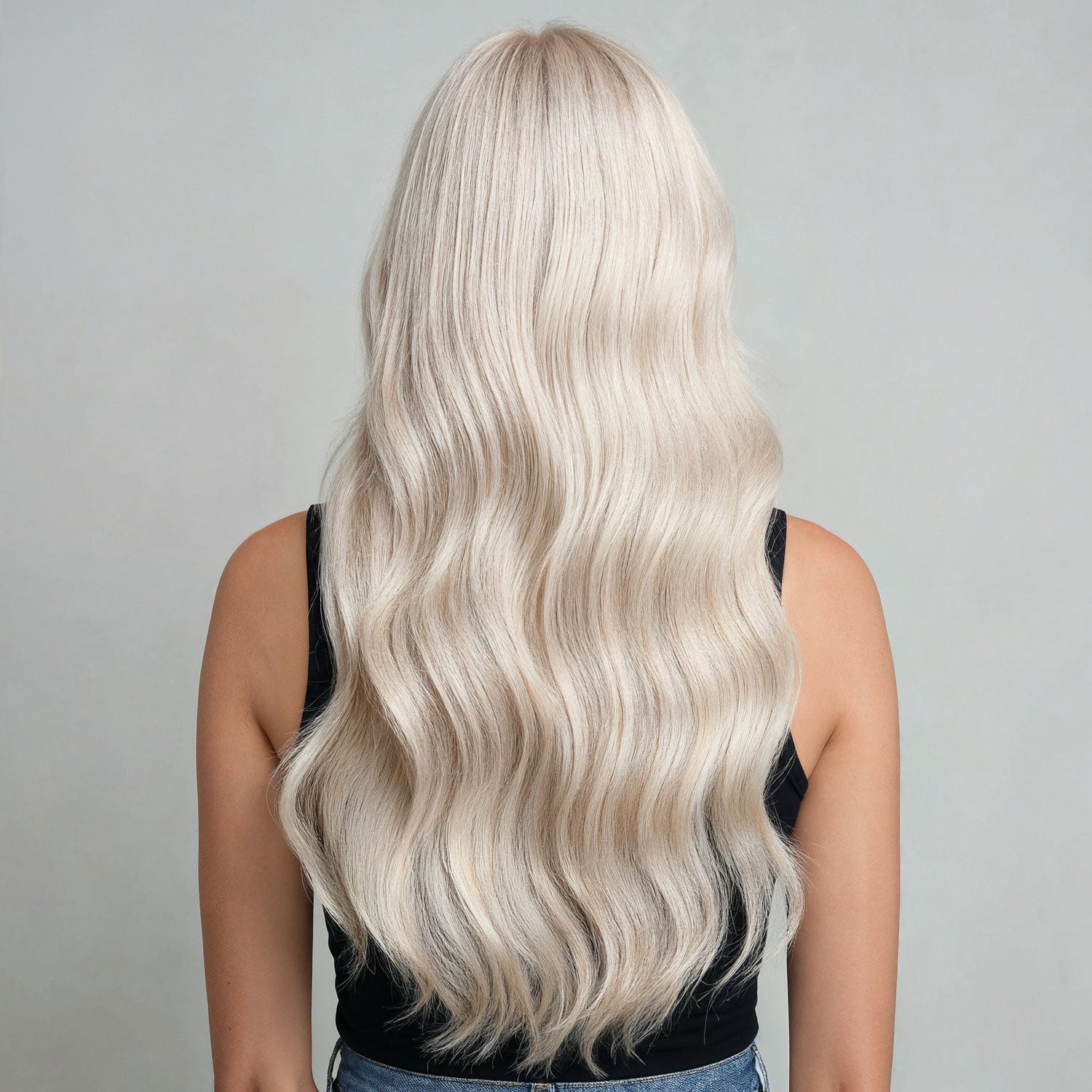 Model wearing cool platinum blonde hair extensions