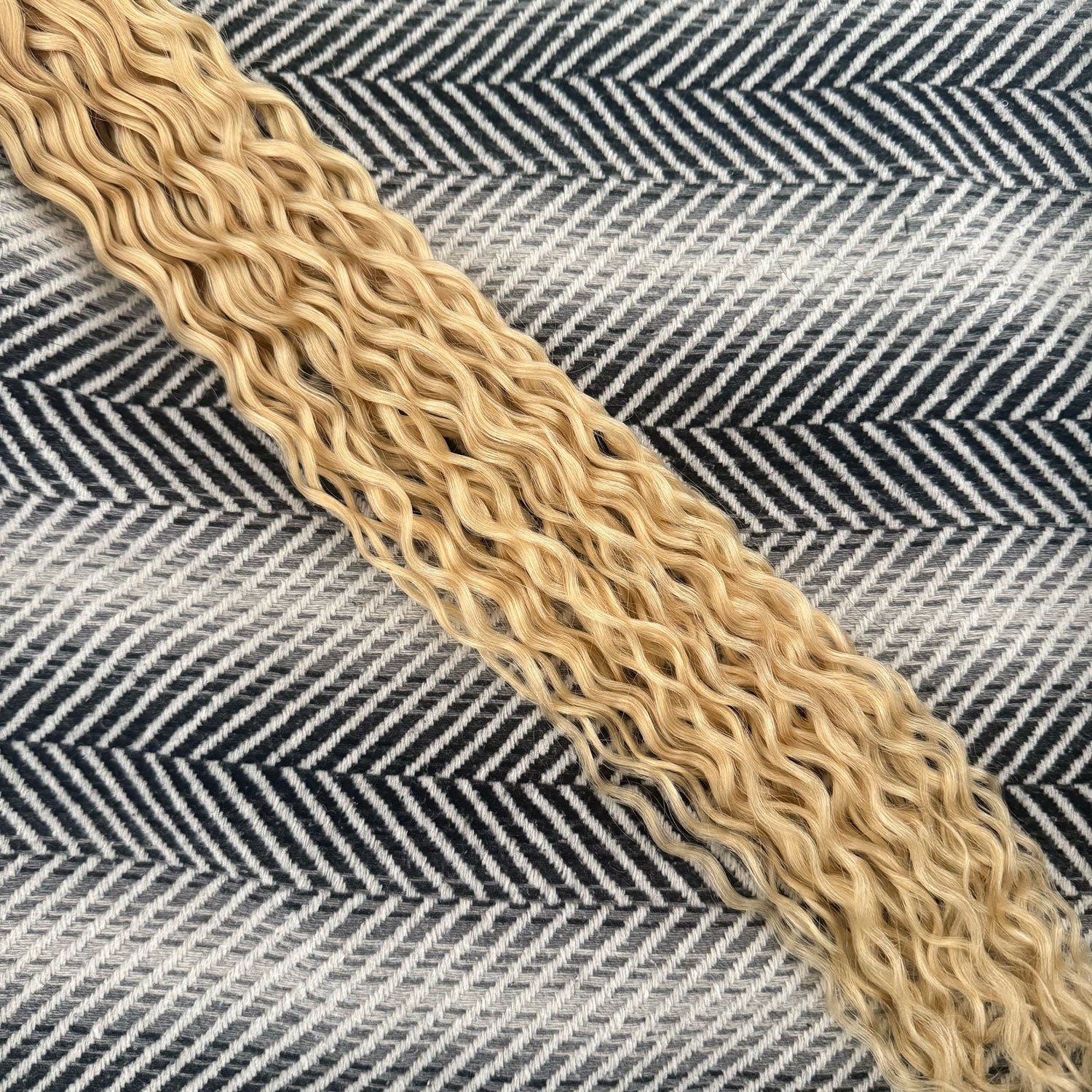 Weft Curly Hair Extensions #613 Bleach Blonde SALE 50 Grams 21"